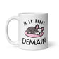 Mug en céramique blanche avec illustration de bouledogue français endormi et texte humoristique "Je le ferai demain", parfait pour les adeptes de la procrastination.